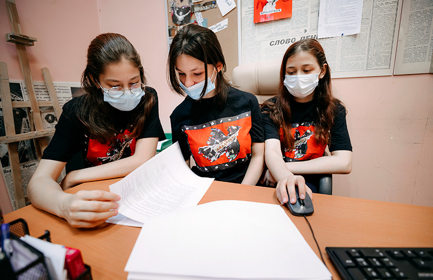 Стажировки дают полезный опыт: впечатления юных москвичек о летней программе